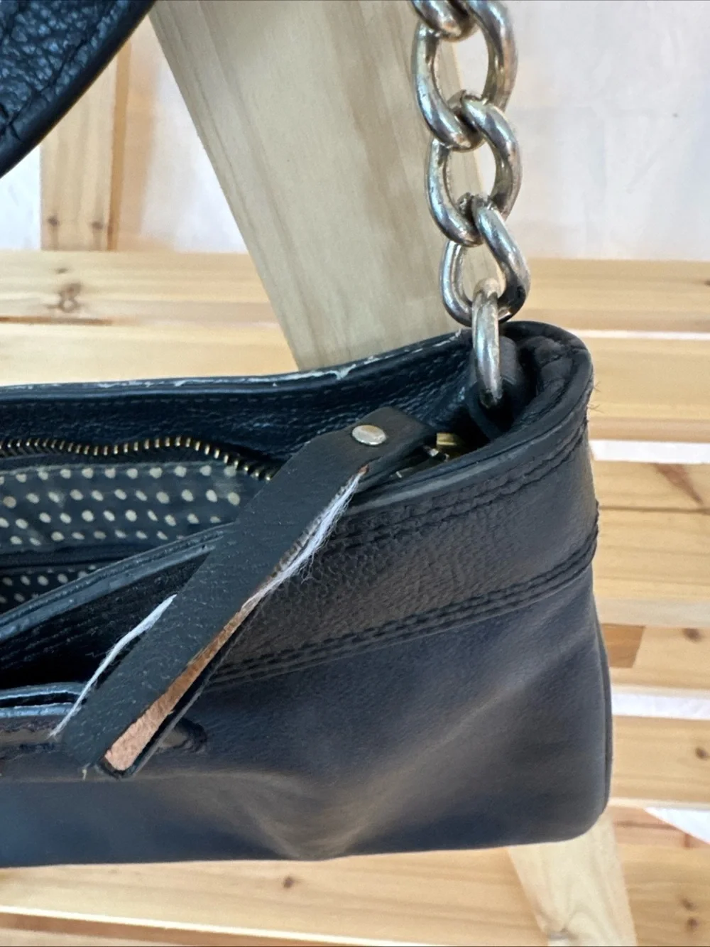Kate Spade Black Leather Shoulder Bag with Chain Strap
